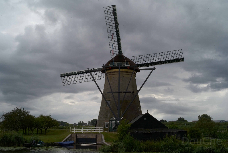 L1001896.jpg