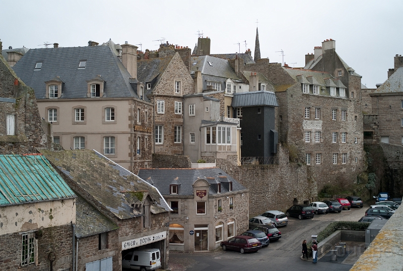L1008171.jpg