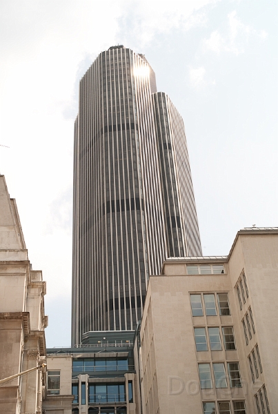 L1009243.jpg